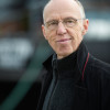 Kester Schlenz © 